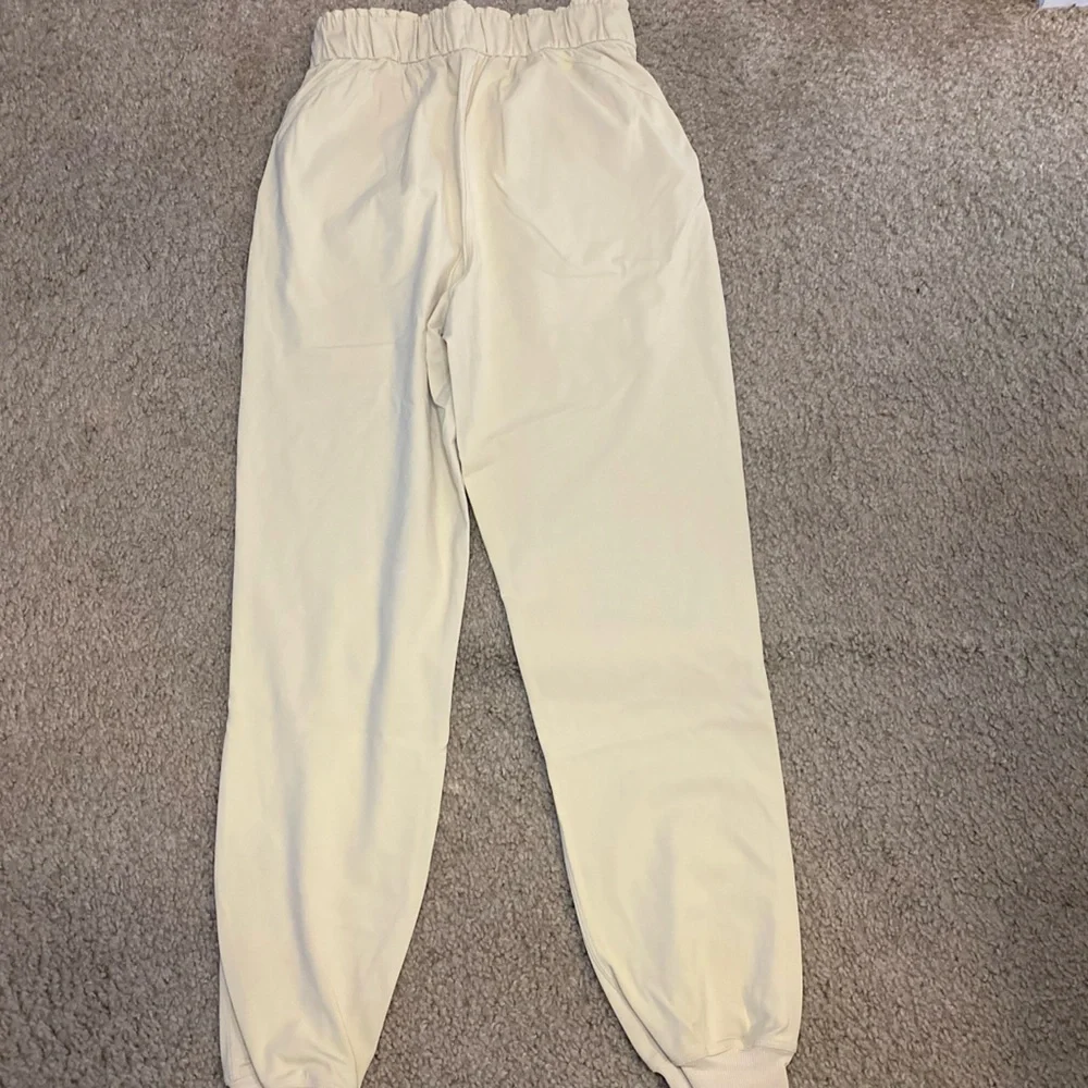 Lululemon Stretch High-Rise Jogger *Full Length Prosecco
